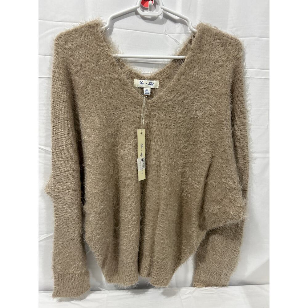She+Sky Fuzzy Sweater  Women's Size M/L  NWT